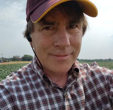 Jonathan Dregni, Rogers Organic Horticulture Lab